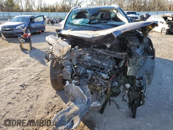 2022 Volvo XC40 Inscription with VIN YV4AC2HL9N2736059, listed as a Copart auction lot 83705934 with 0 mi miles and Salvage Title. Bid and sale history available at carsss.com. Image 5.