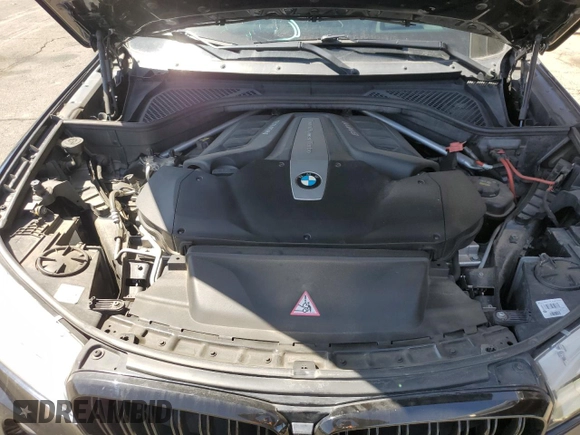 2014 BMW X5 xDrive50i with VIN 5UXKR6C54E0J72983, listed as a Copart auction lot 51047625 with 100,692 mi miles and Salvage Title. Bid and sale history available at carsss.com. Image 13.