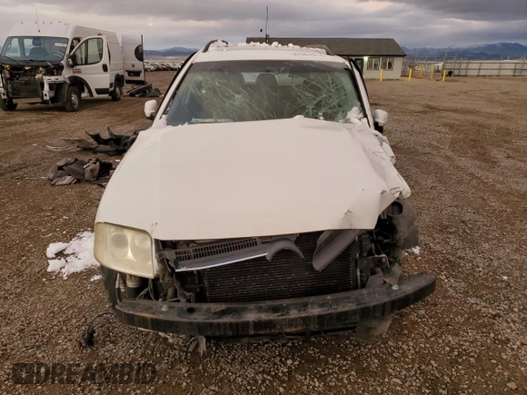 2002 Volkswagen Passat с VIN WVWVH63B52E198207, выставлен на аукционе Copart как лот 82604514 с пробегом Не указан миль и Чистый • Clean title. История ставок и продаж доступна на DreamBid. Изображение 5.