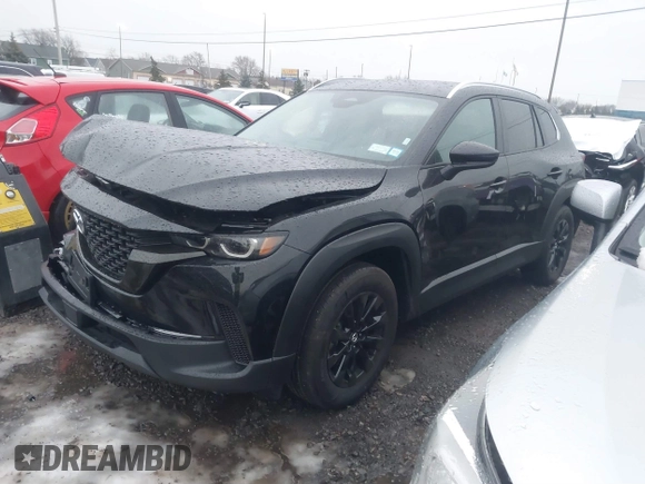 2025 Mazda CX-50 S Preferred z VIN 7MMVABBM4SN306171, wystawiony jako IAAI lot #41037323 z przebiegiem Nie podano mil oraz . Historia ofert i sprzedaży dostępna na DreamBid. Obrazek 16.