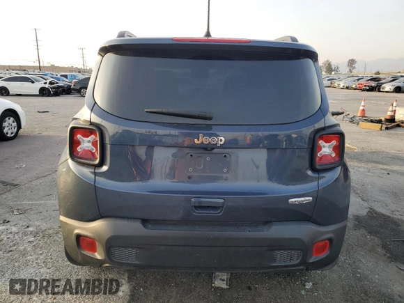 2021 Jeep Renegade Latitude z VIN ZACNJCBB3MPN13260, wystawiony jako Copart lot #43588315 z przebiegiem 47 494 mil mil oraz Szkoda całkowita • Salvage title. Historia ofert i sprzedaży dostępna na DreamBid. Obrazek 6.