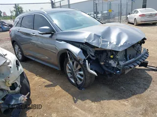 2019 Infiniti QX50 Luxe with VIN 3PCAJ5M38KF147982, listed as a IAAI auction lot 42498654 with 57,210 mi miles and . Bid and sale history available at DreamBid. Image 1.