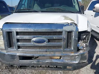 2008 Ford Econoline Passenger XL with VIN 1FBNE31L48DA90229, listed as a IAAI auction lot 41449121 with 223,130 mi miles and . Bid and sale history available at carsss.com. Image 6.