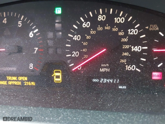 2002 Lexus LS 430 with VIN JTHBN30F520070952, listed as a IAAI auction lot 42045804 with 234,411 mi miles. Bid and sale history available at carsss.com. Image 7.