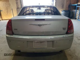 2008 Chrysler 300 C with VIN 2C3LK63H38H148683, listed as a Copart auction lot 60560614 with 176,177 mi miles and Clean Title. Bid and sale history available at DreamBid. Image 6.