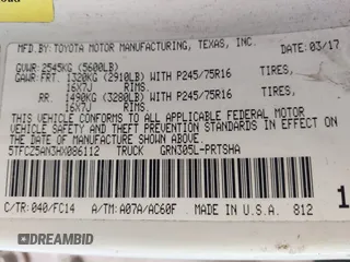 2017 Toyota Tacoma SR5 with VIN 5TFCZ5AN3HX086112, listed as a IAAI auction lot 41247889 with Not Provided miles and . Bid and sale history available at DreamBid. Image 9.