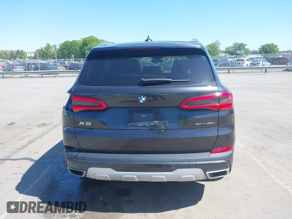 2020 BMW X5 xDrive40i with VIN 5UXCR6C07LLL66315, listed as a IAAI auction lot 41991304 with 45,279 mi miles. Bid and sale history available at carsss.com. Image 16.