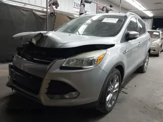 2015 Ford Escape Titanium with VIN 1FMCU0J96FUB81598, listed as a IAAI auction lot 41872114 with 122,001 mi miles and . Bid and sale history available at DreamBid. Image 17.