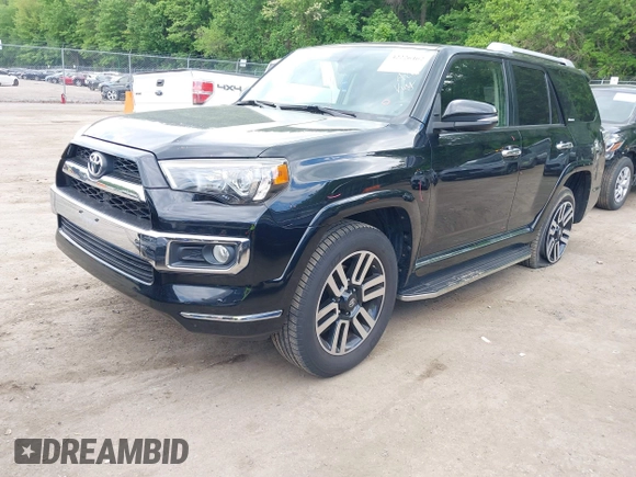 2017 Toyota 4Runner SR5 z VIN JTEBU5JR4H5417641, wystawiony jako IAAI lot #42226462 z przebiegiem 77 779 mil mil oraz . Historia ofert i sprzedaży dostępna na DreamBid. Obrazek 2.