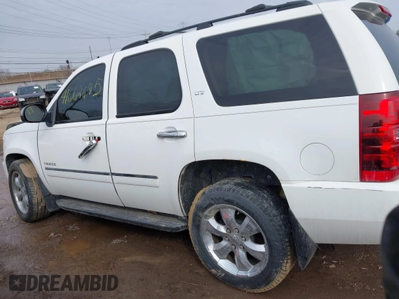 2009 Chevrolet Tahoe LTZ with VIN 1GNFK33079R293963, listed as a IAAI auction lot 41662695 with 185,408 mi miles and . Bid and sale history available at DreamBid. Image 14.