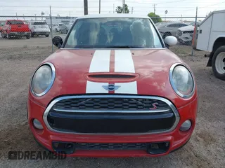 2016 MINI Cooper Hardtop 4 Door S with VIN WMWXU3C56G2D30140, listed as a IAAI auction lot 41883406 with 120,705 mi miles. Bid and sale history available at carsss.com. Image 12.