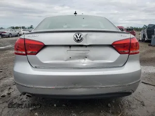 2015 Volkswagen Passat SEL Premium with VIN 1VWCV7A39FC097011, listed as a Copart auction lot 63255745 with 159,543 mi miles and Salvage title. Bid and sale history available at DreamBid. Image 6.