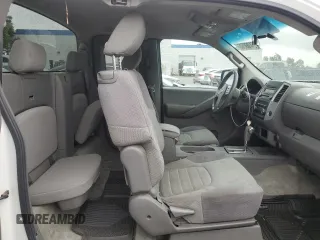 2014 Nissan Frontier S z VIN 1N6BD0CT6EN718386, wystawiony jako Copart lot #54769505 z przebiegiem 115 853 mil mil oraz Czysty tytuł • Clean title. Historia ofert i sprzedaży dostępna na DreamBid. Obrazek 10.
