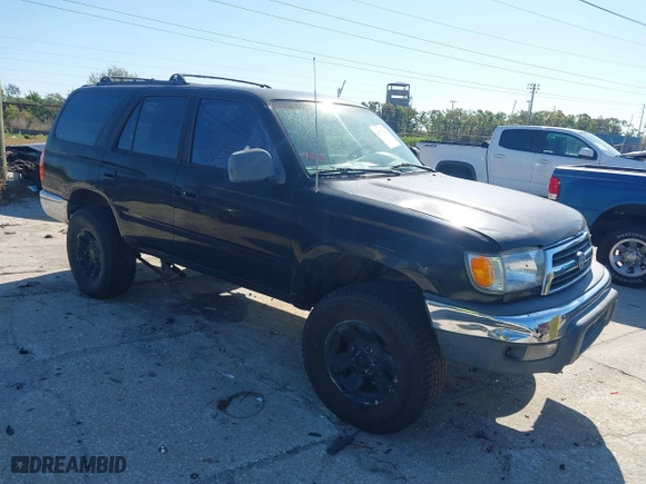 1999 Toyota 4Runner SR5 with VIN JT3HN86RXX0225002, listed as a IAAI auction lot 41776203 with 257,100 mi miles. Bid and sale history available at carsss.com. Image 1.