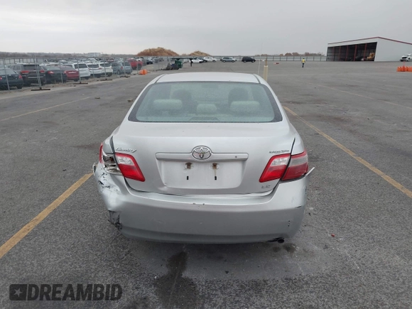 2008 Toyota Camry LE with VIN 4T1BE46K88U215426, listed as a IAAI auction lot 40736356 with 114,958 mi miles. Bid and sale history available at carsss.com. Image 6.