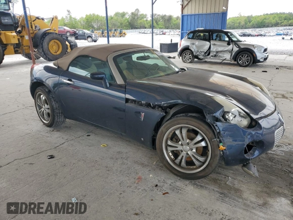 2007 Pontiac Solstice z VIN 1G2MB35B77Y108025, wystawiony jako Copart lot #52437135 z przebiegiem 150 528 mil mil oraz Szkoda całkowita • Salvage title. Historia ofert i sprzedaży dostępna na DreamBid. Obrazek 4.