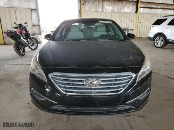2017 Hyundai Sonata SE with VIN 5NPE24AF1HH478906, listed as a Copart auction lot 51468995 with 129,696 mi miles and Clean Title. Bid and sale history available at carsss.com. Image 5.