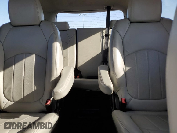 2012 Chevrolet Traverse LTZ z VIN 1GNKRLED7CJ261692, wystawiony jako Copart lot #49294845 z przebiegiem 207 616 mil mil oraz Czysty tytuł • Clean title. Historia ofert i sprzedaży dostępna na DreamBid. Obrazek 10.