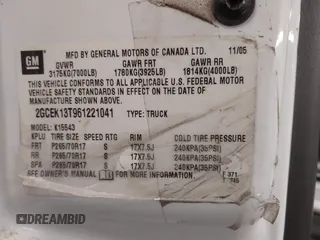2006 Chevrolet Silverado 1500 LT1 with VIN 2GCEK13T961221041, listed as a IAAI auction lot 41497944 with 156,026 mi miles. Bid and sale history available at carsss.com. Image 9.