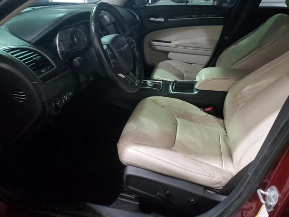 2016 Chrysler 300 with VIN 2C3CCAET8GH244079, listed as a Copart auction lot 85785464 with 66,600 mi miles and Salvage Title. Bid and sale history available at carsss.com. Image 7.