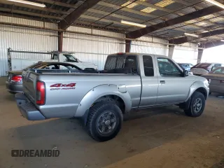2003 Nissan Frontier XE z VIN 1N6ED26Y43C421206, wystawiony jako Copart lot #42264105 z przebiegiem 117 879 mil mil oraz Szkoda całkowita • Salvage title. Historia ofert i sprzedaży dostępna na DreamBid. Obrazek 3.