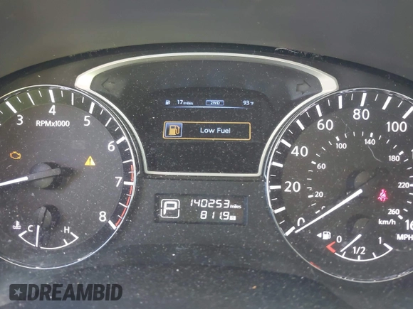 2014 Nissan Pathfinder SL with VIN 5N1AR2MM9EC639952, listed as a IAAI auction lot 42216892 with 140,253 mi miles. Bid and sale history available at carsss.com. Image 7.