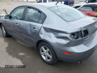 2006 Mazda 3 i with VIN JM1BK12F261420775, listed as a IAAI auction lot 42031576 with 145,530 mi miles. Bid and sale history available at carsss.com. Image 6.