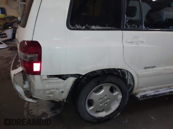 2007 Toyota Highlander w/3rd Row with VIN JTEDP21A570128417, listed as a IAAI auction lot 41578091 with 196,596 mi miles and . Bid and sale history available at DreamBid. Image 12.