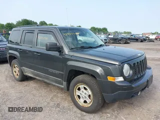 2011 Jeep Patriot Latitude with VIN 1J4NF1GB2BD118459, listed as a IAAI auction lot 42475491 with 120,296 mi miles and . Bid and sale history available at DreamBid. Image 1.