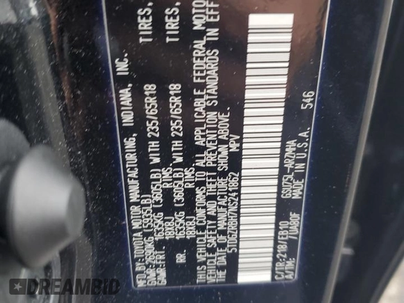 2022 Toyota Highlander XLE with VIN 5TDGZRBH7NS241862, listed as a Copart auction lot 62605495 with 29,080 mi miles and Salvage title. Bid and sale history available at DreamBid. Image 14.