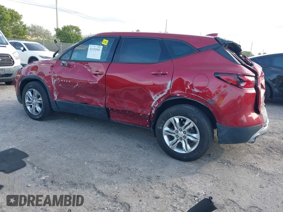 2019 Chevrolet Blazer z VIN 3GNKBBRA3KS688170, wystawiony jako IAAI lot #41192503 z przebiegiem 48 022 mil mil oraz . Historia ofert i sprzedaży dostępna na DreamBid. Obrazek 3.