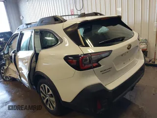 2020 Subaru Outback with VIN 4S4BTAAC0L3150882, listed as a IAAI auction lot 41643163 with 84,509 mi miles and . Bid and sale history available at DreamBid. Image 3.