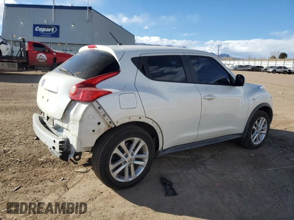 2014 Nissan Juke S with VIN JN8AF5MV5ET481301, listed as a Copart auction lot 45581615 with 109,936 mi miles and Salvage title. Bid and sale history available at DreamBid. Image 3.