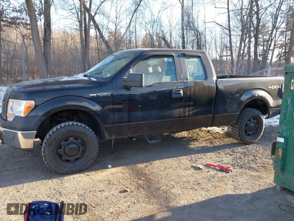 2011 Ford F-150 XL with VIN 1FTEX1EM4BFD18996, listed as a IAAI auction lot 41457269 with 154,614 mi miles. Bid and sale history available at carsss.com. Image 14.