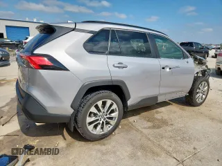2021 Toyota RAV4 XLE Premium with VIN 2T3C1RFVXMC170581, listed as a Copart auction lot 58327005 with 54,200 mi miles and Salvage title. Bid and sale history available at DreamBid. Image 3.