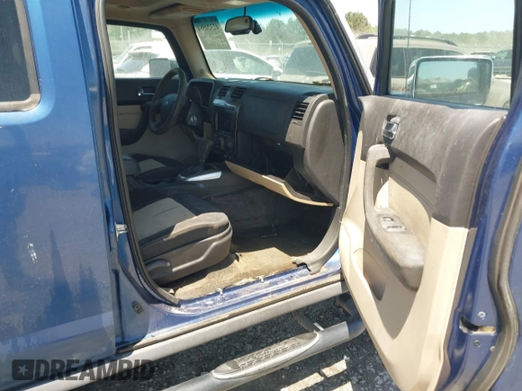 2006 Hummer H3 z VIN 5GTDN136768259533, wystawiony jako IAAI lot #42320584 z przebiegiem Nie podano mil oraz . Historia ofert i sprzedaży dostępna na DreamBid. Obrazek 5.