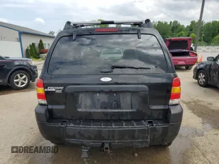 2005 Ford Escape XLT with VIN 1FMYU03165KA32552, listed as a Copart auction lot 59885535 with 179,442 mi miles and Non repairable. Bid and sale history available at DreamBid. Image 6.