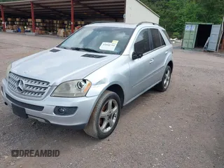 2008 Mercedes-Benz M 320 CDI with VIN 4JGBB22E28A408914, listed as a IAAI auction lot 42066714 with 194,706 mi miles and . Bid and sale history available at DreamBid. Image 2.