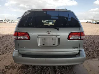 2002 Toyota Sienna LE with VIN 4T3ZF13C82U435512, listed as a Copart auction lot 77122864 with 14,255 mi miles and Clean Title. Bid and sale history available at carsss.com. Image 6.