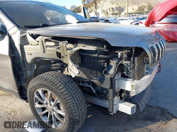 2019 Jeep Cherokee Altitude с VIN 1C4PJMLB4KD113512, выставлен на аукционе IAAI как лот 41620815 с пробегом 53 182 миль миль и . История ставок и продаж доступна на DreamBid. Изображение 6.