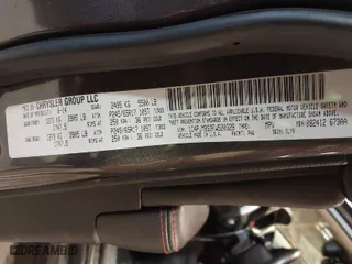 2015 Jeep Cherokee Trailhawk with VIN 1C4PJMBS3FW520328, listed as a IAAI auction lot 41746017 with 83,485 mi miles. Bid and sale history available at carsss.com. Image 9.