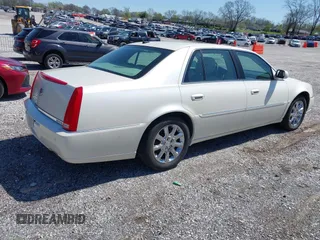 2008 Cadillac DTS 1SC with VIN 1G6KD57Y78U146005, listed as a IAAI auction lot 41982953 with 179,763 mi miles and . Bid and sale history available at carsss.com. Image 4.