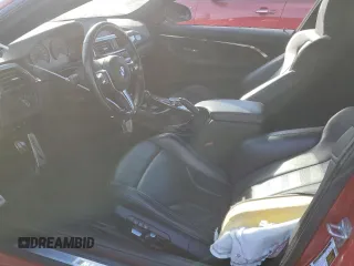 2016 BMW M4 z VIN WBS3R9C50GK335670, wystawiony jako Copart lot #67106072 z przebiegiem Nie podano mil oraz . Historia ofert i sprzedaży dostępna na DreamBid. Obrazek 7.