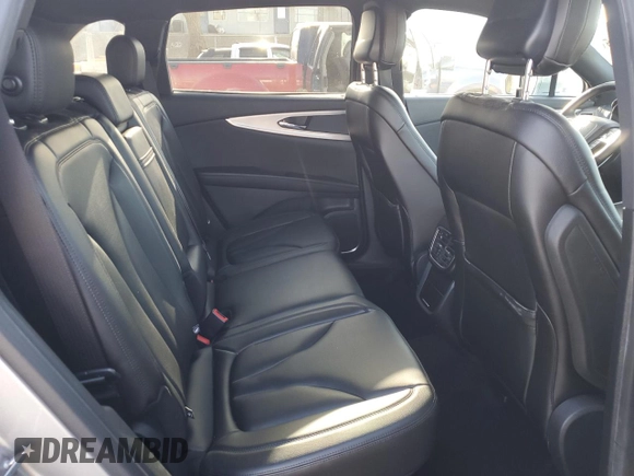 2020 Lincoln Nautilus Standard with VIN 2LMPJ6J92LBL20368, listed as a Copart auction lot 46253285 with 20,493 mi miles and Salvage title. Bid and sale history available at DreamBid. Image 11.