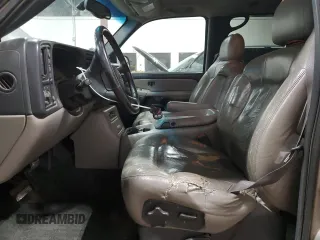 2002 Chevrolet Suburban LT with VIN 1GNFK16Z12J125447, listed as a Copart auction lot 52516305 with 306,705 mi miles and Clean Title. Bid and sale history available at carsss.com. Image 7.