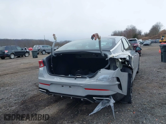2024 Kia K5 GT-Line z VIN 5XXG64J22RG228095, wystawiony jako IAAI lot #41888510 z przebiegiem 11 927 mil mil oraz . Historia ofert i sprzedaży dostępna na DreamBid. Obrazek 6.