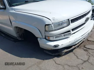 2004 Chevrolet Tahoe Z71 z VIN 1GNEK13Z04R258348, wystawiony jako IAAI lot #42371719 z przebiegiem 125 457 mil mil oraz . Historia ofert i sprzedaży dostępna na DreamBid. Obrazek 12.