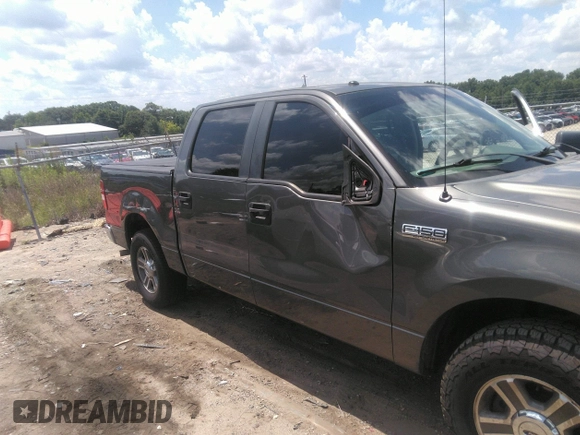 2008 Ford F-150 XLT z VIN 1FTPW12V58FC02143, wystawiony jako IAAI lot #42617372 z przebiegiem 287 750 mil mil oraz . Historia ofert i sprzedaży dostępna na DreamBid. Obrazek 6.