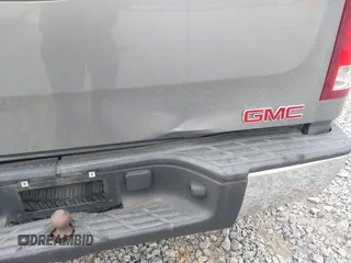 2008 GMC Sierra 1500 Work Truck z VIN 1GTEC19X08Z301295, wystawiony jako IAAI lot #41810350 z przebiegiem 266 306 mil mil oraz . Historia ofert i sprzedaży dostępna na DreamBid. Obrazek 6.