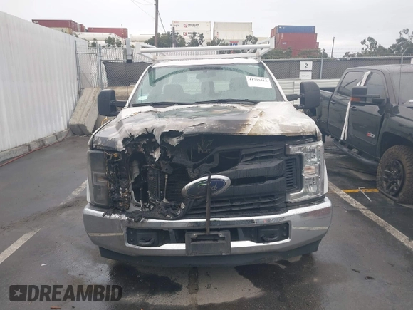 2019 Ford Super Duty F-250 SRW XL with VIN 1FDBF2A60KEC36428, listed as a IAAI auction lot 41735313 with 1 mi miles. Bid and sale history available at carsss.com. Image 11.